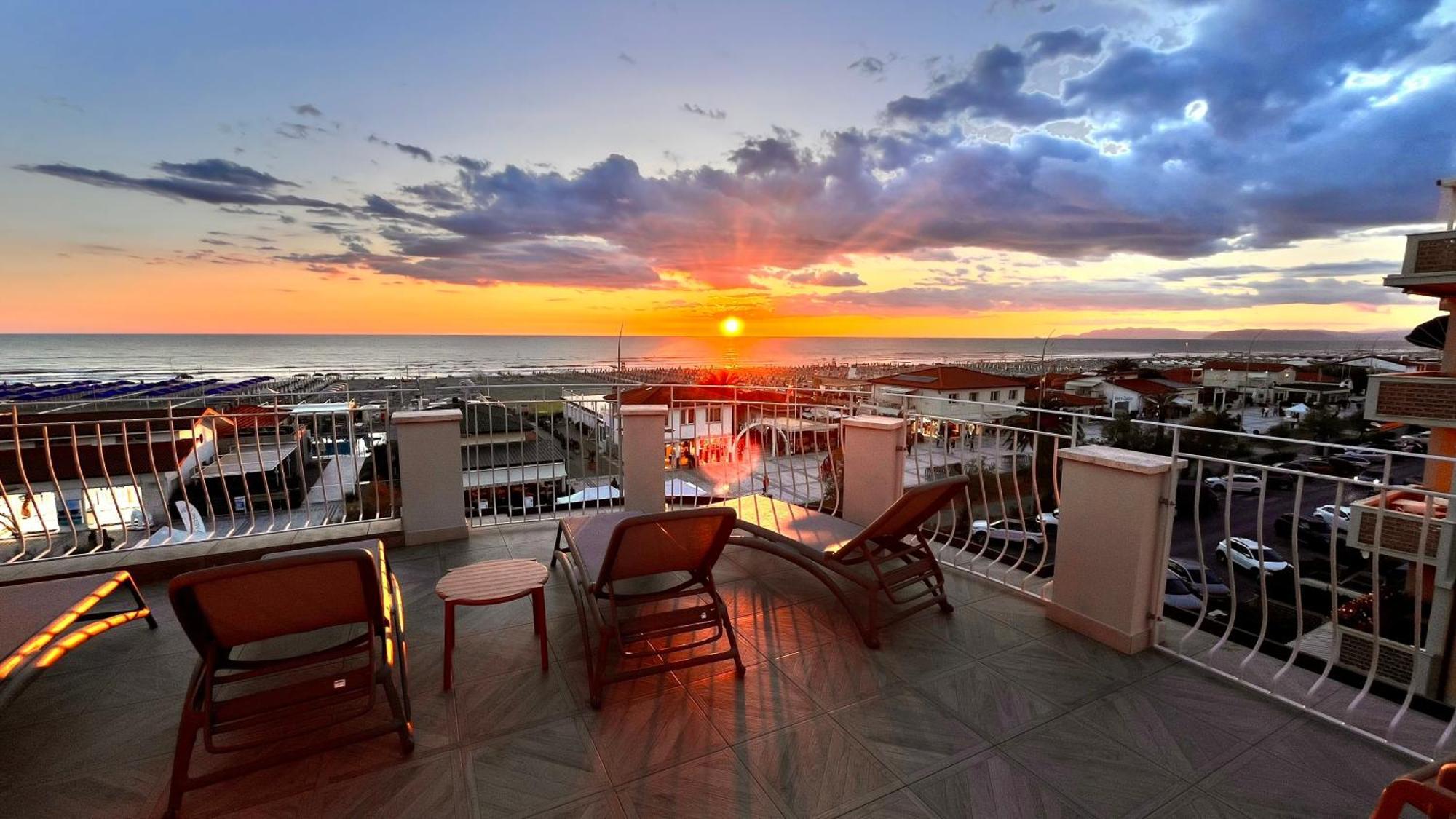 Hotel Medusa Lido di Camaiore Eksteriør billede
